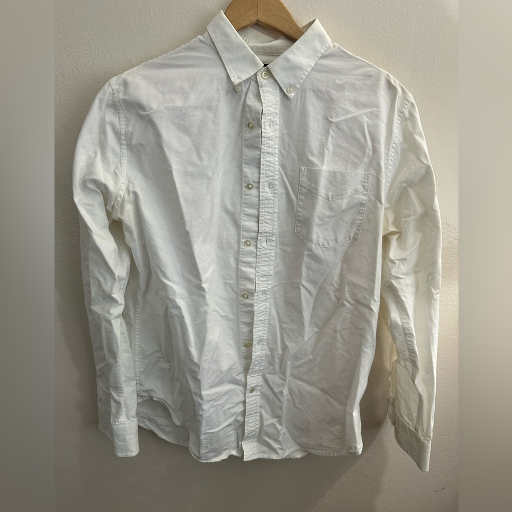 Banana Republic button down collar